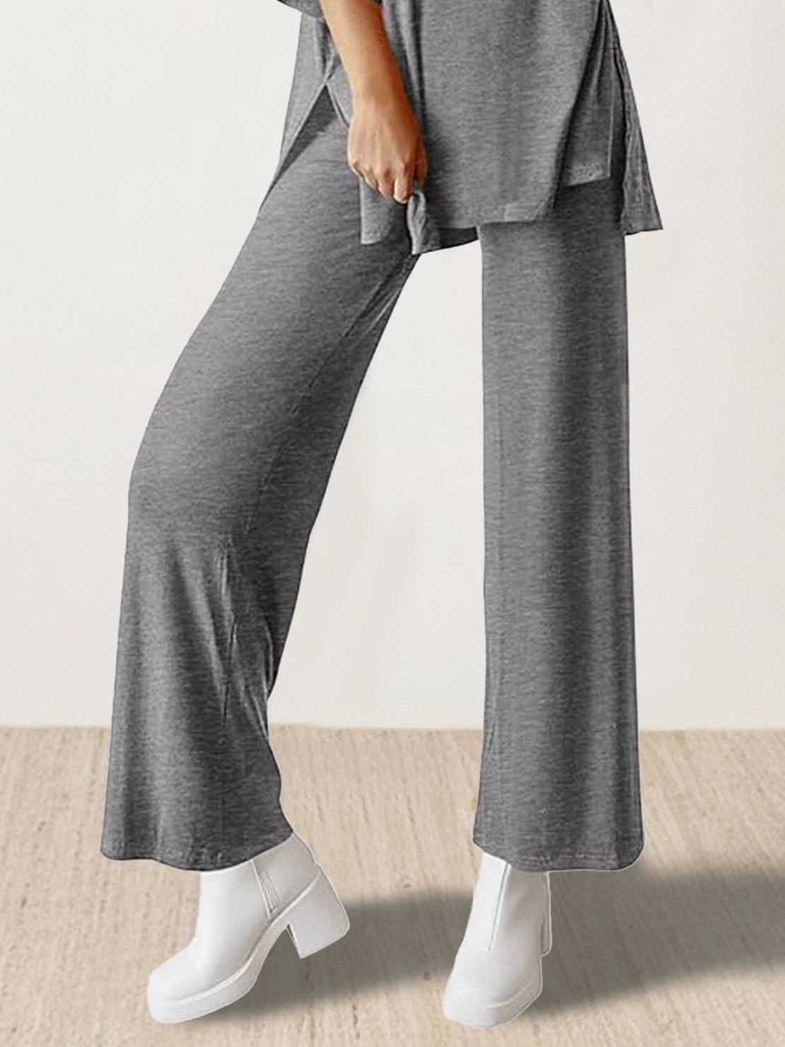 Oversized long-line loungewear set with pullover and straight-leg pants in soft knit fabric