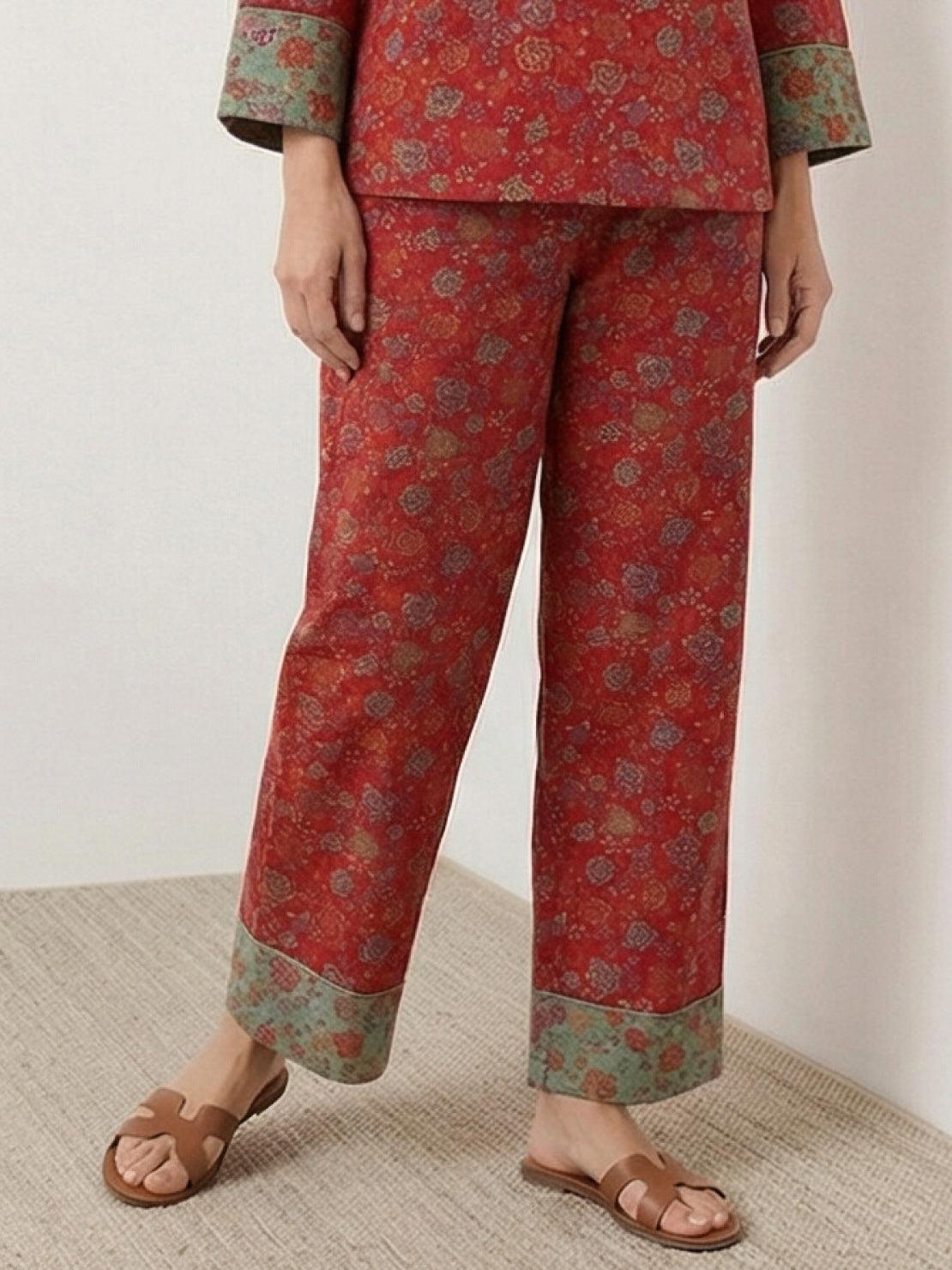 100% cotton Chinese Pankou pajamas set with tunic top and wide-leg pants in bold landscape print
