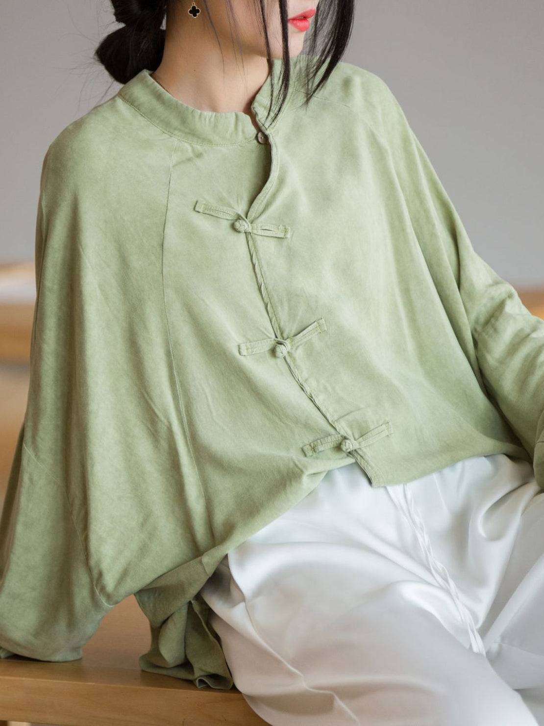 Oversized linen-cotton blouse with batwing sleeves and mandarin collar
