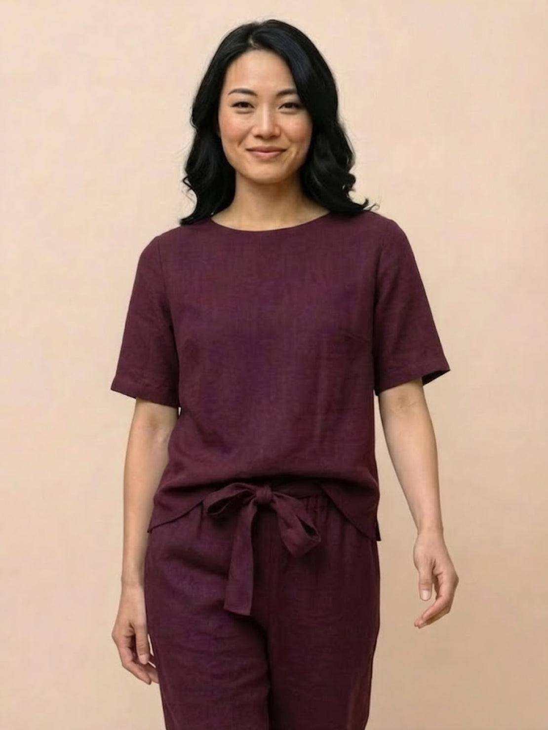 Cotton linen monochrome short-sleeve top with relaxed fit and natural texture