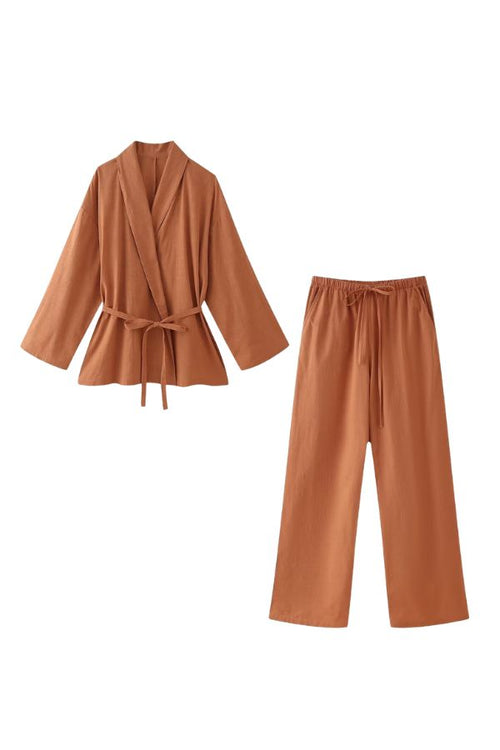 Versatile Mix-Match Lounge-to-Travel Set
