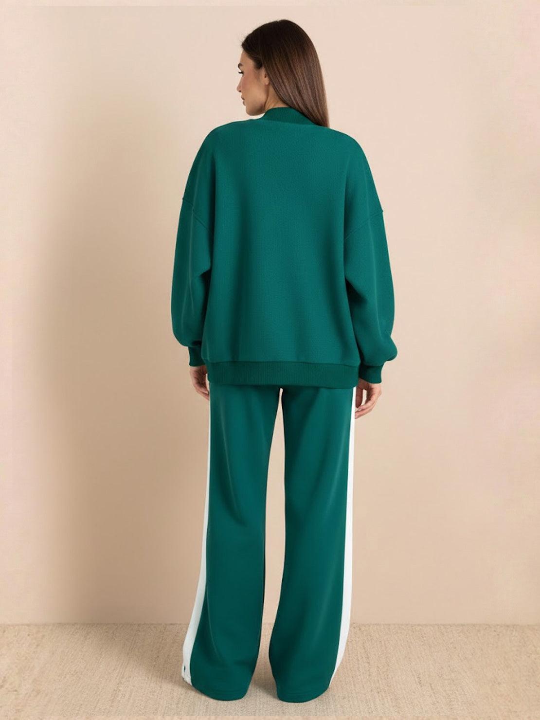 Two-piece relaxed Easy Airport Lounge Set in soft cotton-blend fabric for travel comfort and wrinkle resistance