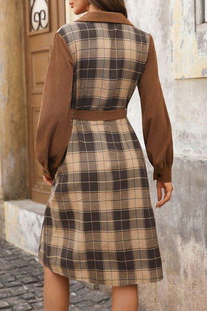 Retro corduroy dress with plaid pattern and belted waist, long corduroy sleeves, ideal for transitional weather and travel.