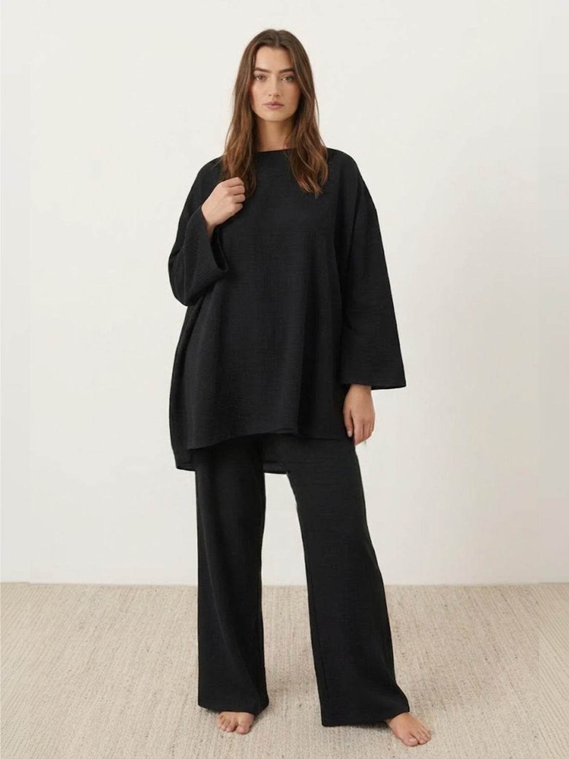 Everyday Fashion Loose-Fit two-piece matching set with breathable fabric and casual elegant style