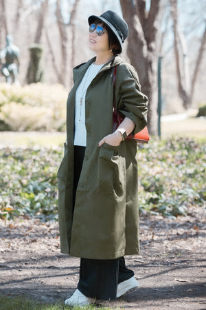 One Size Fits All Oversized Water Resistant Windbreaker Jacket