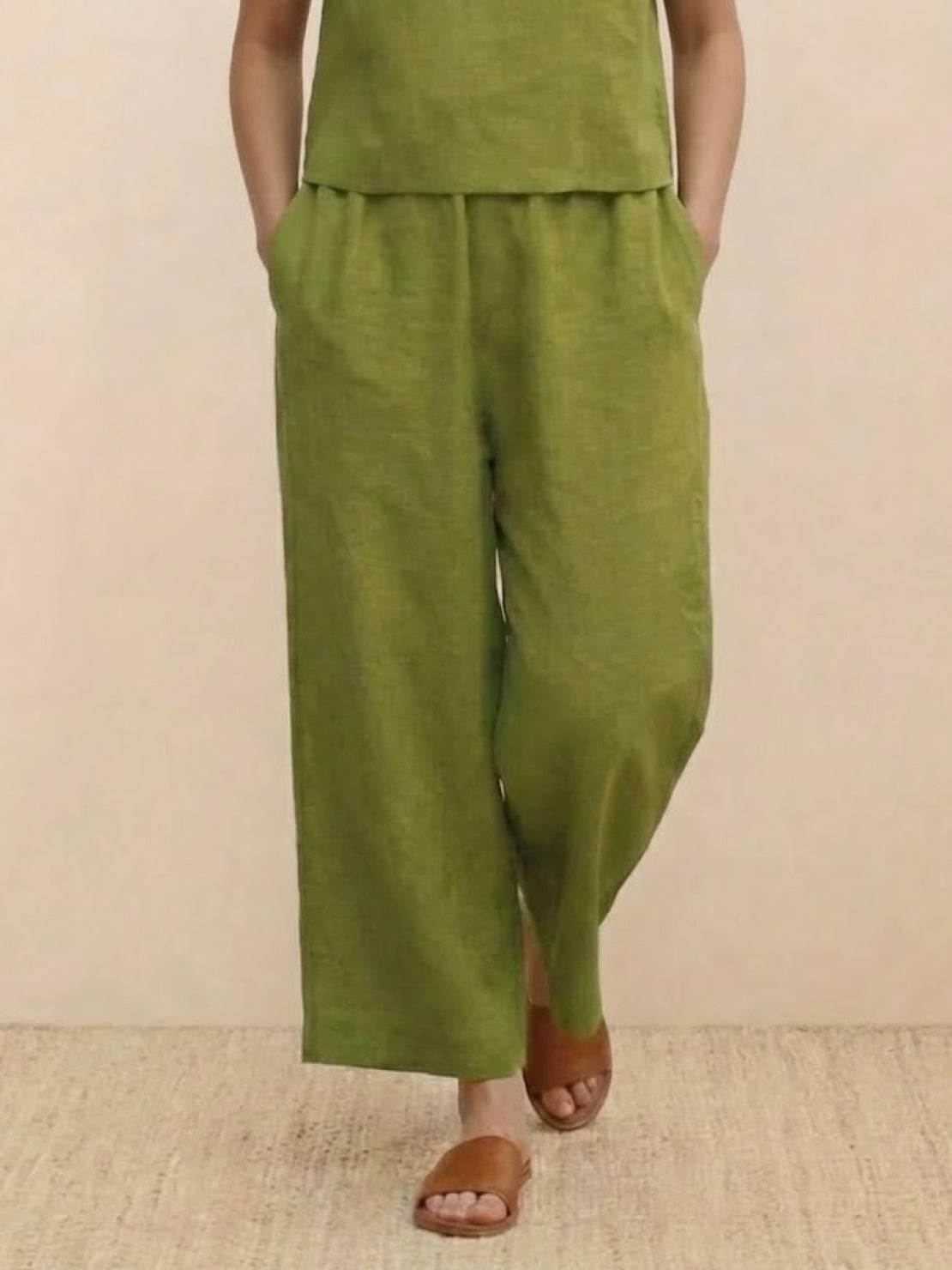 Green wide-leg loose fit co-ord set pants with elastic waistband and relaxed fit.